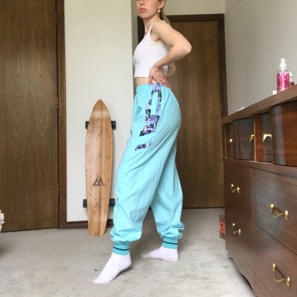 VINTAGE BOINE PARACHUTE SWEATPANTS